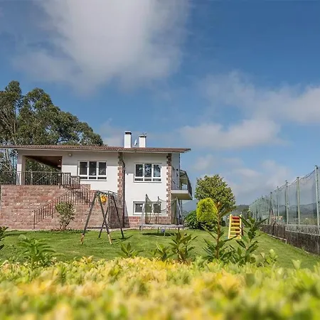 Casa Manuela, A 8 Km De La Playa Vv-1966-as Llanes