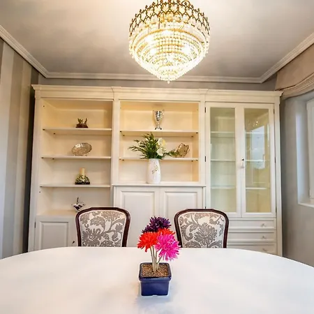 Casa Manuela, A 8 Km De La Playa Vv-1966-as